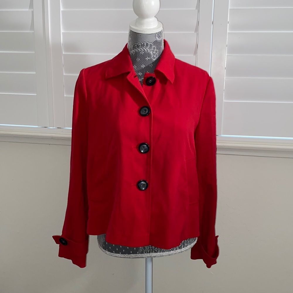 Women’s Small Red Jacket Blazer with Black oversized Buttons Size Small